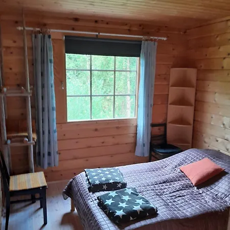 Chalet Eraehuvila Kiekeroe *